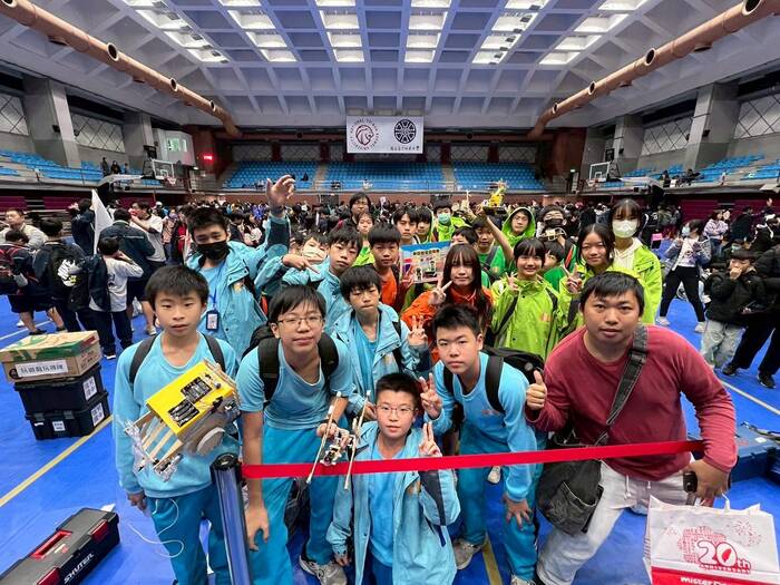 隊伍集體留念圖片